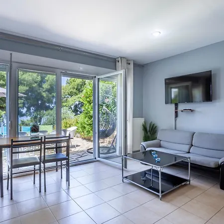 Melita's Sea View فيلة